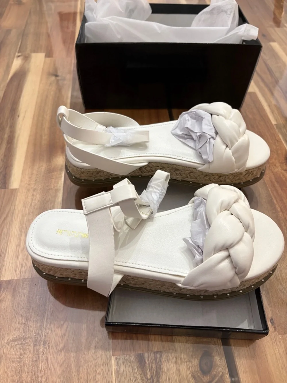 NIB Flawed Sz 7 White PU Plait Detail Strappy Espadrille Sandals Platform Shoes